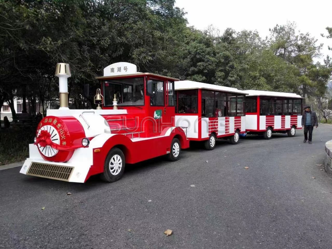 discount trackless sightseeing train